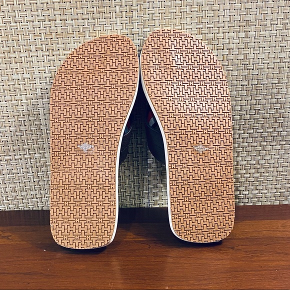 🌟5xHP🌟Tommy Hilfiger Microflag Brown Flip Flop - Picture 9 of 12